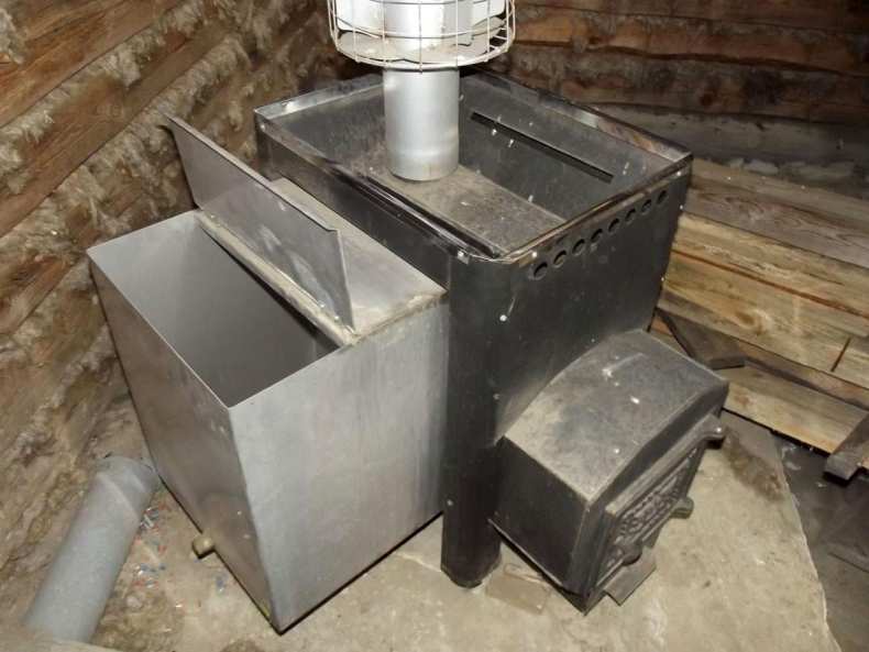 Печь в баню с баком для воды (горячей и холодной): виды, устройство и особенности конструкций на дровах + отзывы, цены