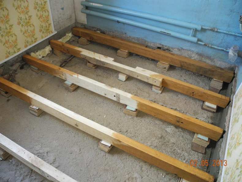 Деревянный пол на лагах в квартире или частном доме. Подготовка пола, монтаж, устройство, достоинства, недостатки (115 фото)